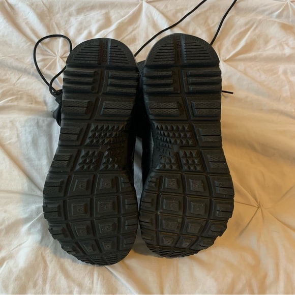 Nike SFB Gen 2 8” Tactical Boot Sneakers - Picture 16 of 16